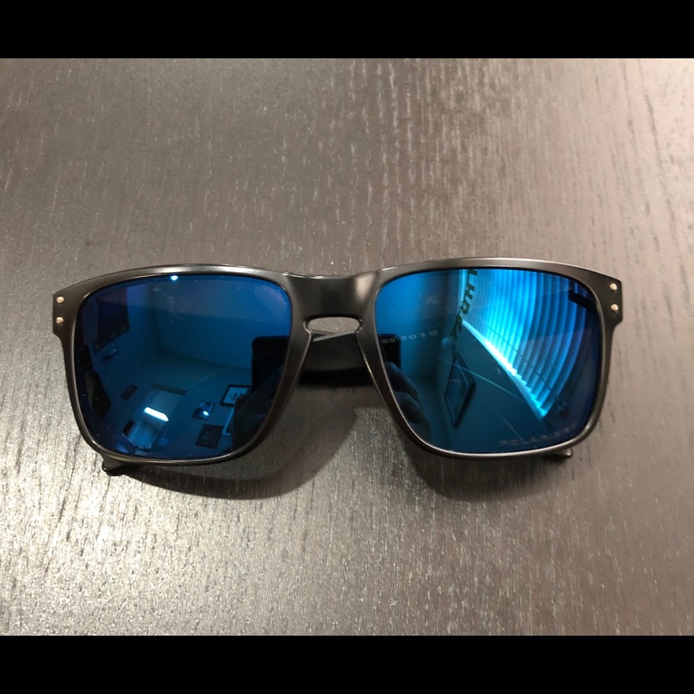 Oakley “Holbrook” sunglasses